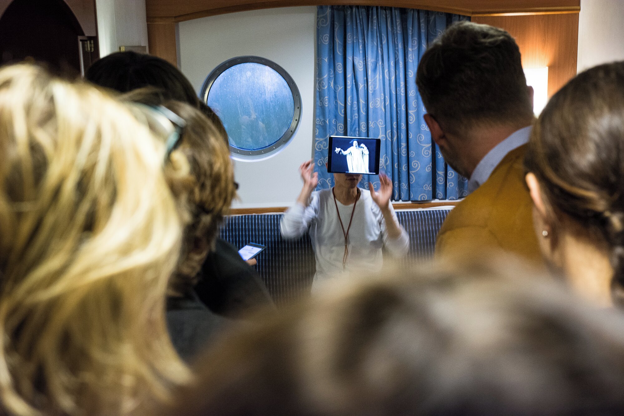 Performance with Daisuge Kosugi in his cabin aboard Hurtigruten. Photo: Laimonas Puisys.