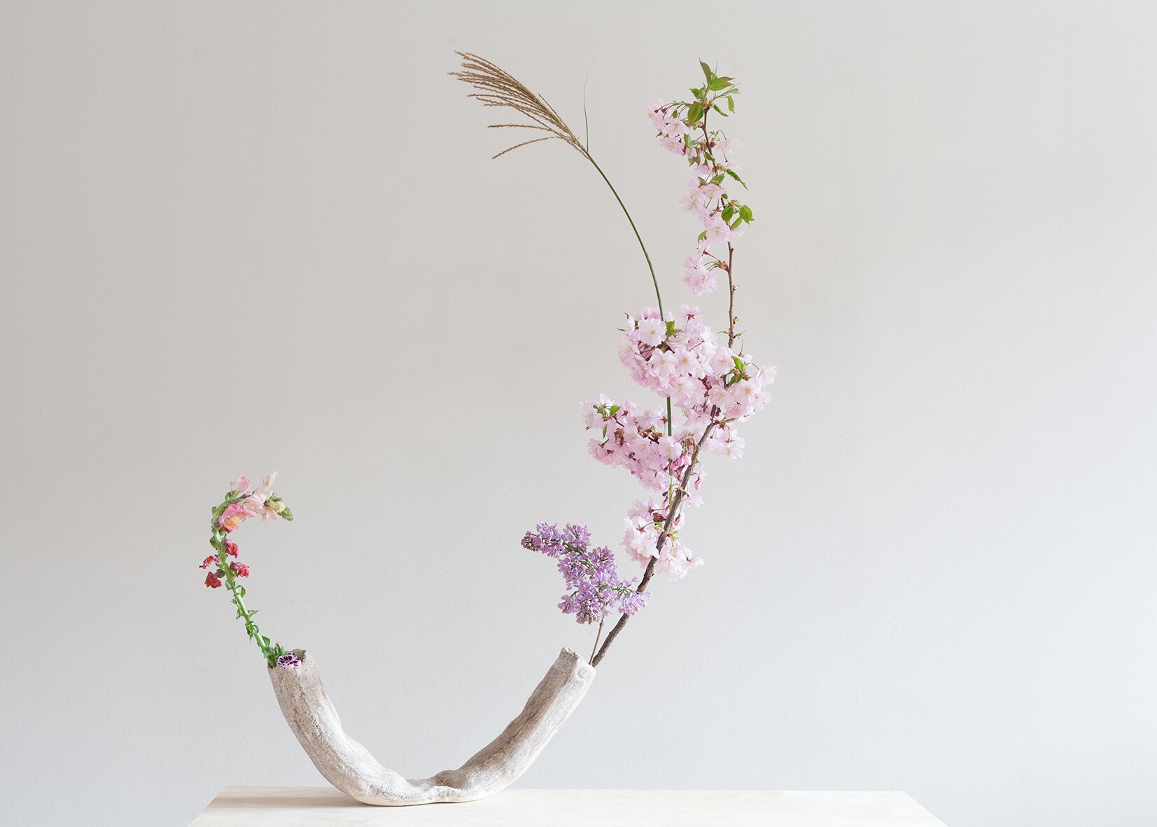 2-Flower Vase, high fired glazed porcelain on stoneware, 15 x 22 cm,  2019
